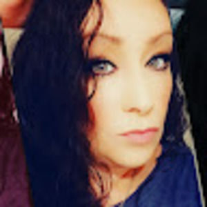 Meet your Posher, Layla